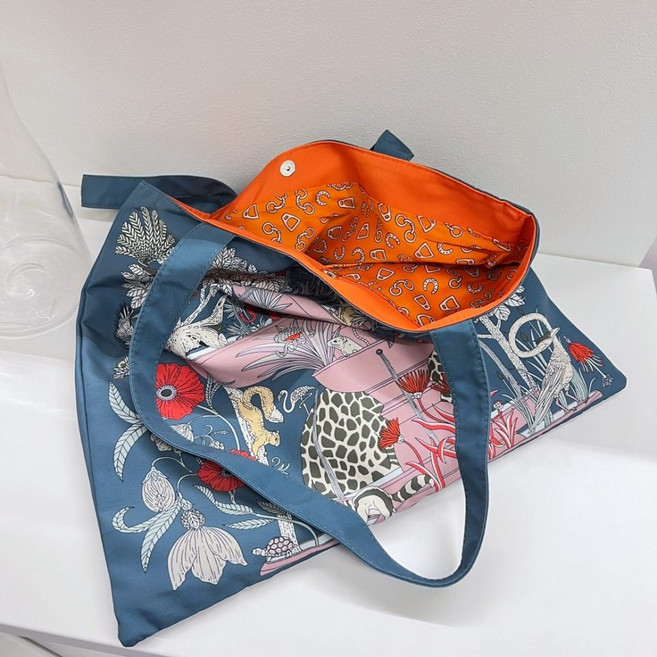 와이엔이 여성 데일리 에코백 드로잉 숄더백 나들이 대용량 가방