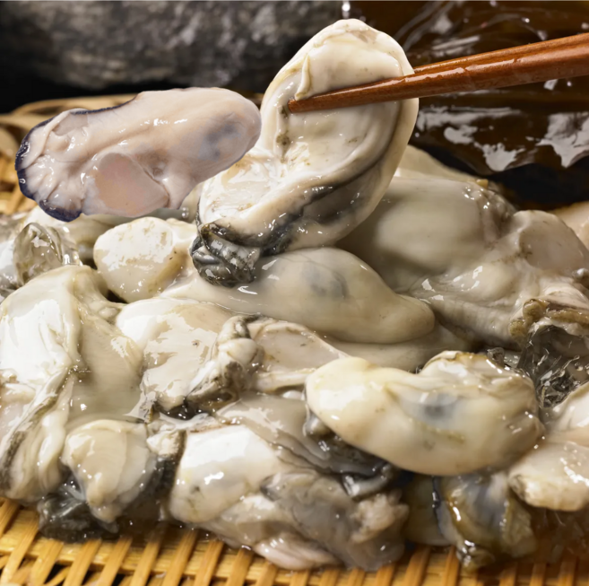 [바다직송] 알이통통한 깐굴 통영 생굴, 1박스, 2kg(수분포함)