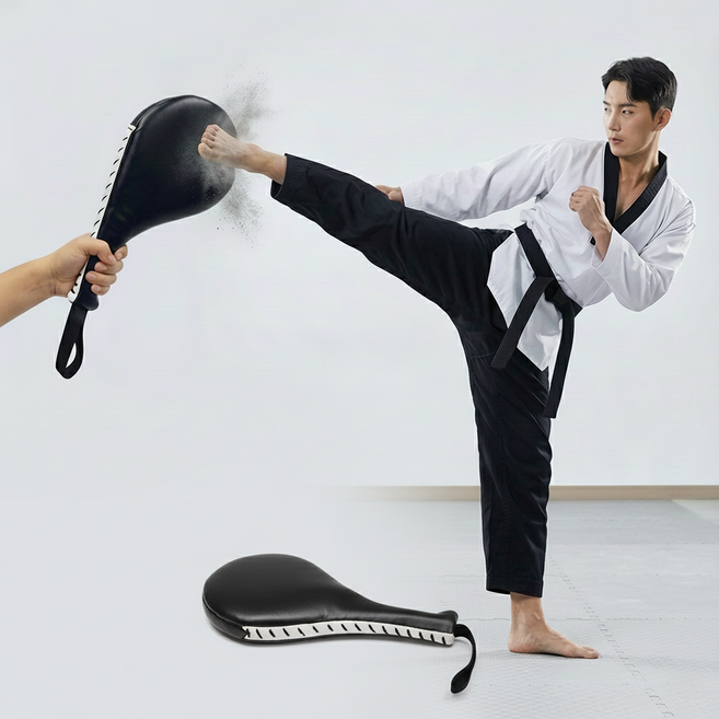 태권도 발차기미트 킥패드 합기도 권투 격투기 발차기연습 펀치미트 충격흡수, 1개, 블랙(278g)