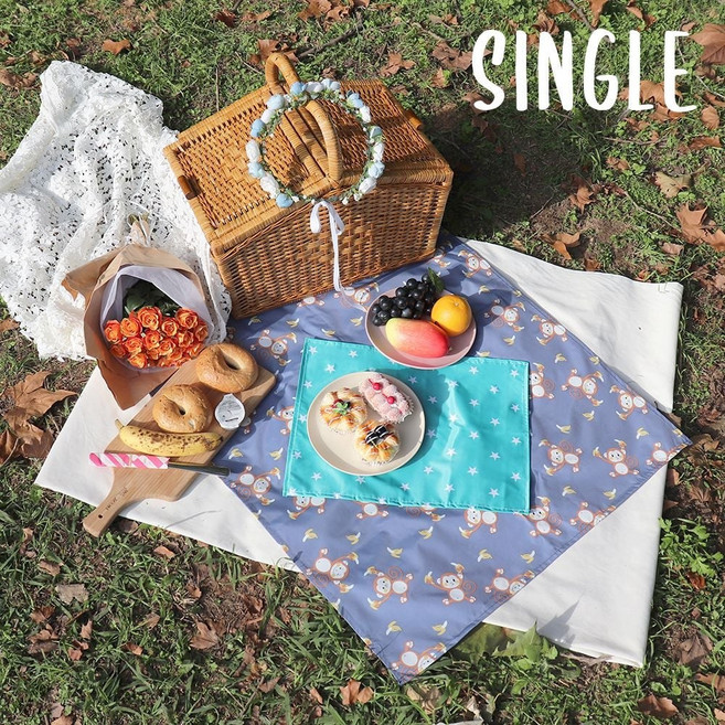 더해피 양면방수 1인용 식탁/테이블/피크닉 매트, 양면방수 매트(싱글)_몽키 바나나(네이비)