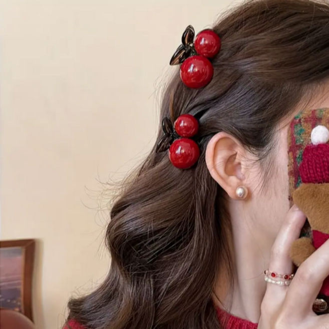 우아한 앞머리 반묶음 포인트 귀여운 체리 헤어 클립 2p 세트