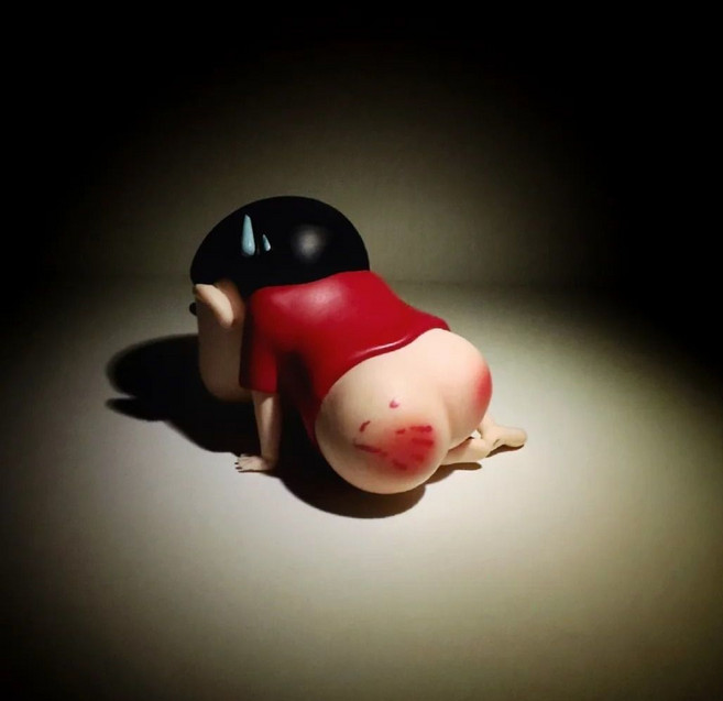 FATTYS emo 짱구 미니 피규어 홈 테이블 상판 장식품 차량용 장식품, 1개, 레드