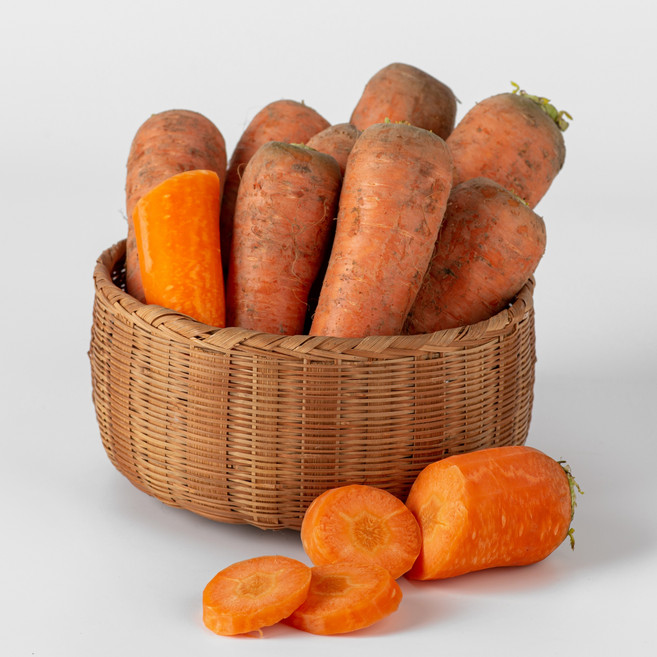 제주 구좌 햇당근 주스용 당근 산지직송 달콤 아삭 당근, 1박스, 특 3kg