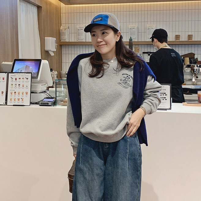 더옷장 스노우스키 미키양기모맨투맨(디즈니정품)