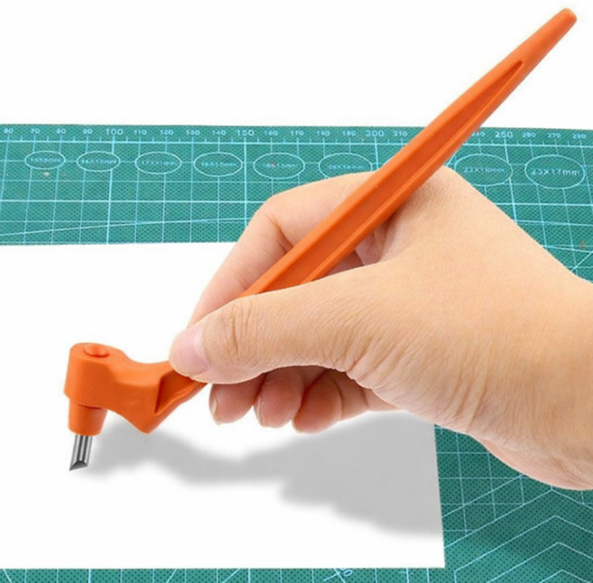 리빙에센스 360도 정밀 회전 자이로컷 칼 공예가위 스테인레스 스틸 커터 자이로 컷, 1개, 오렌지