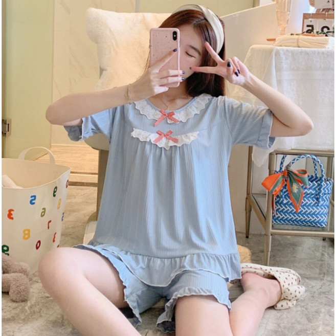 MoMo媽咪 冰絲涼感睡裙，附胸墊，可外穿，舒適透氣