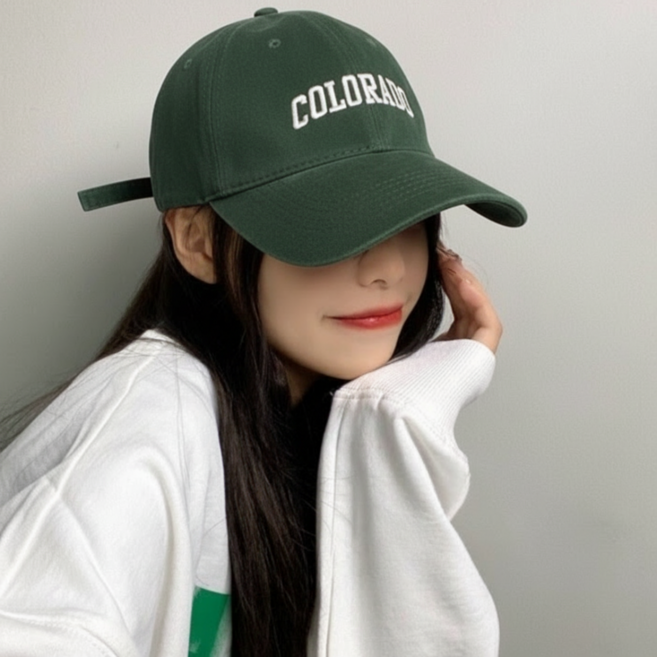 아티 얼굴 작아보이는 여성 대두 볼캡