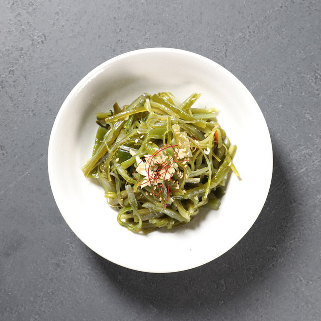 [반찬가게 찬장] 미역줄기볶음 수제반찬 집밥 반찬 배달 맛집, 100g, 1개