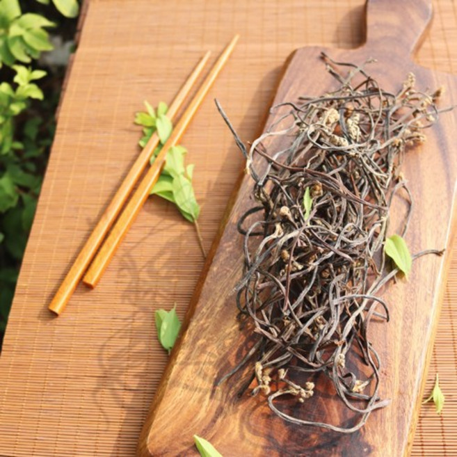 국산 건 고사리 햇 건나물 말린 고사리, 건 고사리 300g, 1개, 300g