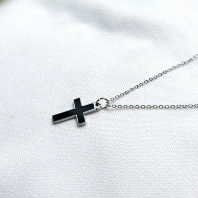 WWA 국내제작 변색없는 무알러지 써지컬십자가목걸이 액운막는 오닉스 십자가목걸이 천연자개 만사형통 행운 남자 여자 금전운 기독교 펜던트