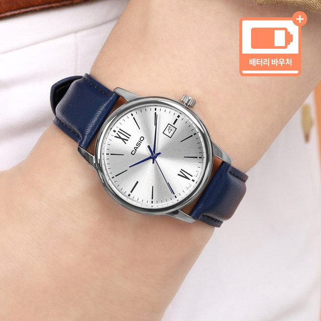 카시오 남성 패션 정장 가죽 데일리 방수 아날로그 손목시계 + 배터리 바우처