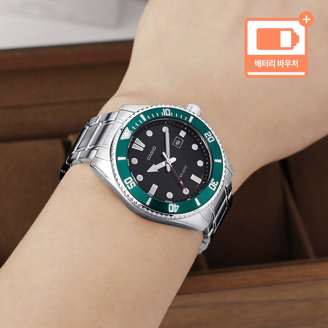 카시오 흑새치 다이버룩 날짜표시 정장캐쥬얼 스포츠 메탈 아날로그시계 + 배터리 바우처