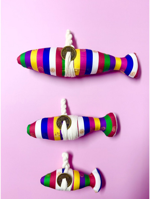 돈 들어오는 비단색동 액막이 명태 북어 차량용 집들이 개업식 선물, 소