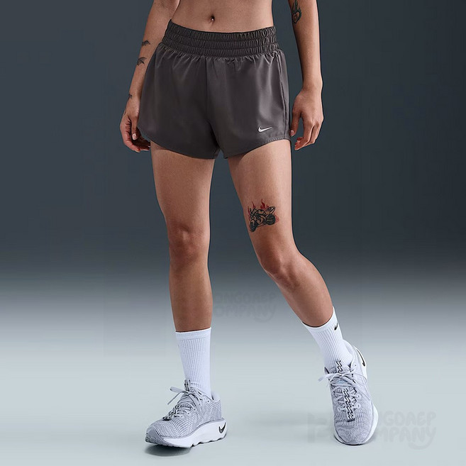 나이키 여자 런닝 원 미드라이즈 3인치 러닝 쇼츠 (036)