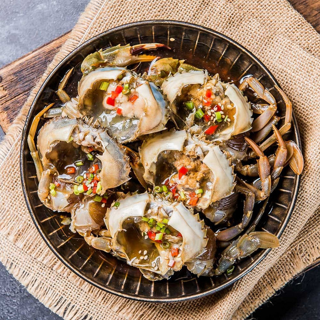 여수엄마 간장게장 양념게장 알배기 간장꽃게장 간장돌게장, 1개, 국내산 간장돌게장 2kg 8-10마리