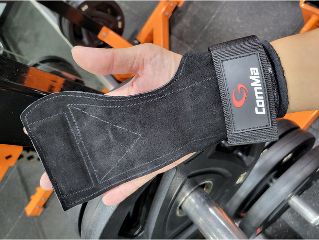 ComMa 가죽 리프팅그립 웨이트 파워리프팅 퀵그립 랫풀다운 스웨이드 패드 데드리프트 헬린이 헬스 선물 스트랩, 1개, 블랙