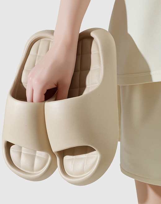 곰돌이샵 푹신푹신 퀼팅 EVA 슬리퍼 쿠션 실내화