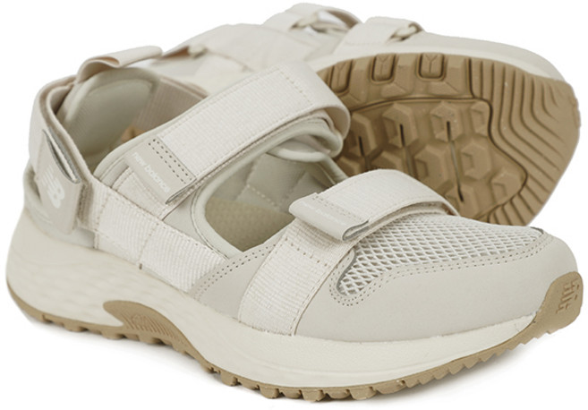 뉴발란스710 프레쉬폼 샌들