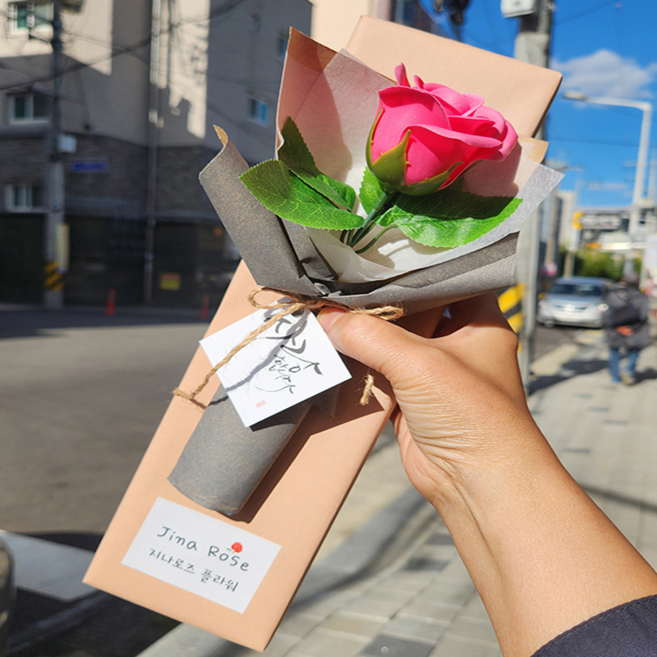 지나로즈 11월 특가할인 빼빼로2개 선물세트 여자친구 꽃선물 빼빼로데이 선물상자, 빼빼로2개 핑크장미, 54g, 1개