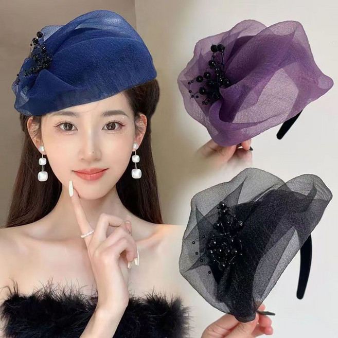 ROYALBELLE 여성 망사 비즈장식 코사지 미니모자 파티 하객 웨딩 파시네이터 헤어밴드