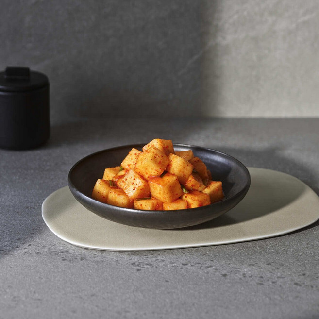 프리미엄 조선호텔 깍두기 650g, 1개