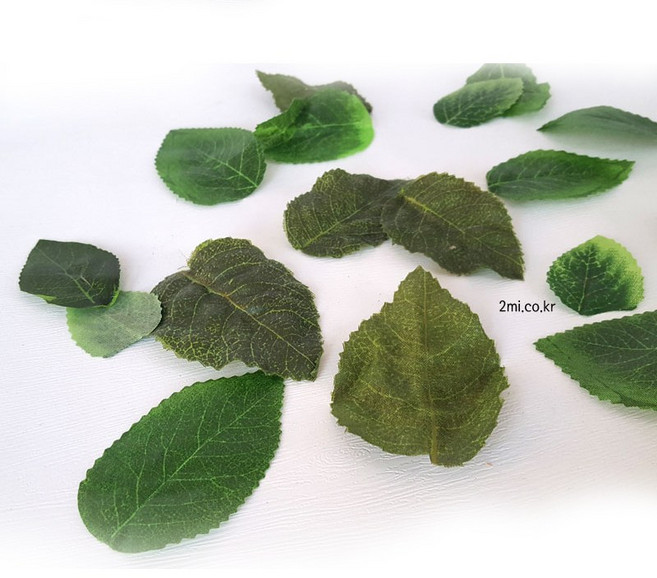 나뭇잎낱개 약45~50장 ( 조화 장미나뭇잎 리스 공예 만들기 재료 ), 1개