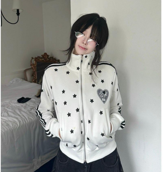 3컬러 트랙탑 별 스타 크롭자켓 아이돌 크롭져지 크롭 집업 y2k 블록코어룩 갸루 걸그룹 무대의상 블랙 화이트 히메갸루 자켓 지하돌 핀터깔 방송댄스복 줌바댄스 댄스복 kpop