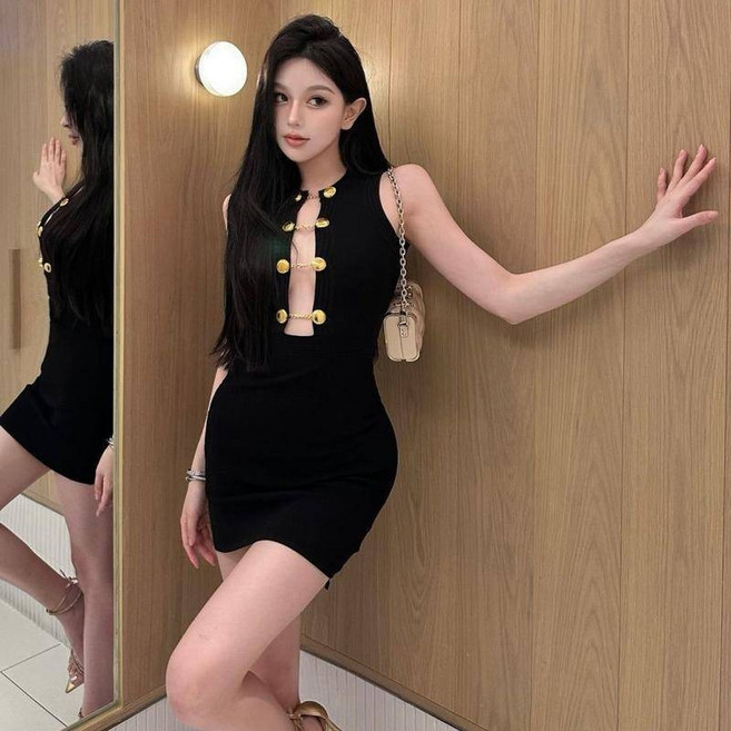 金屬扣背心洋裝 夏季性感高級感包臀裙子, 黑色【普通版-不推薦】,S（40-46公斤）