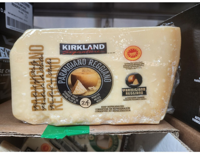 커클랜드 시그니춰 파마지아노 레지아노, 1개, 620ml