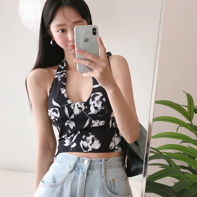 감비아 플라워 리본 스트랩 홀터넥 나시 블라우스