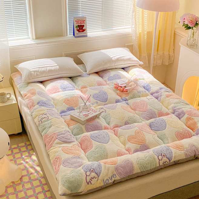 Cozy Aura 우류 극세사 매트리스 토퍼 요 매트 바닥이불, 하트 토끼