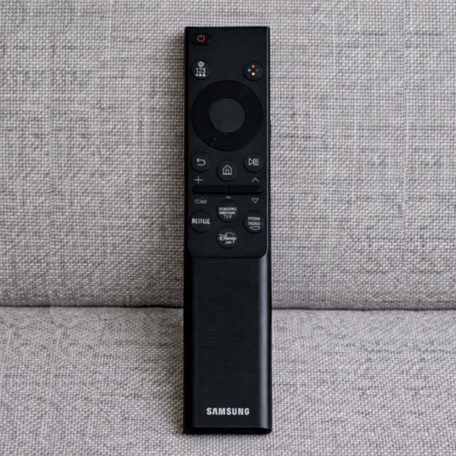 삼성 KU85UA7000FXKR 블랙 스퀘어 스마트 리모컨