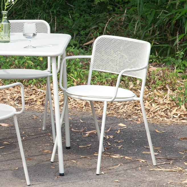 글래드 야외용 철제 카페 테라스 야외 의자, 1개, 아이보리 (암체어)