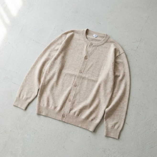 스파오 소프트얀 라운드넥 가디건 SPCKG12C01