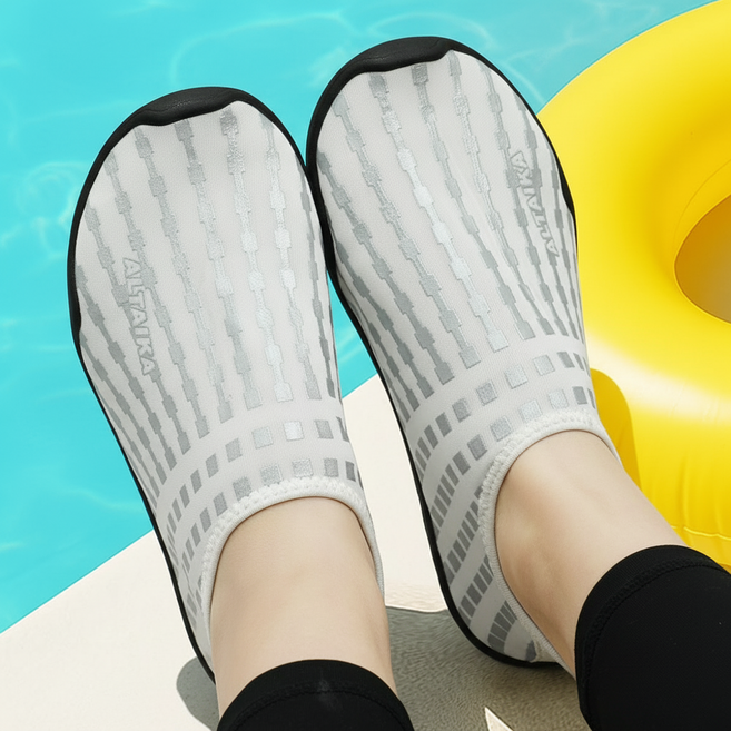 슈패리 커플 아쿠아슈즈 아쿠아 삭스 서핑슈즈 아동 물놀이 신발 여름 워터슈즈 H7V19A