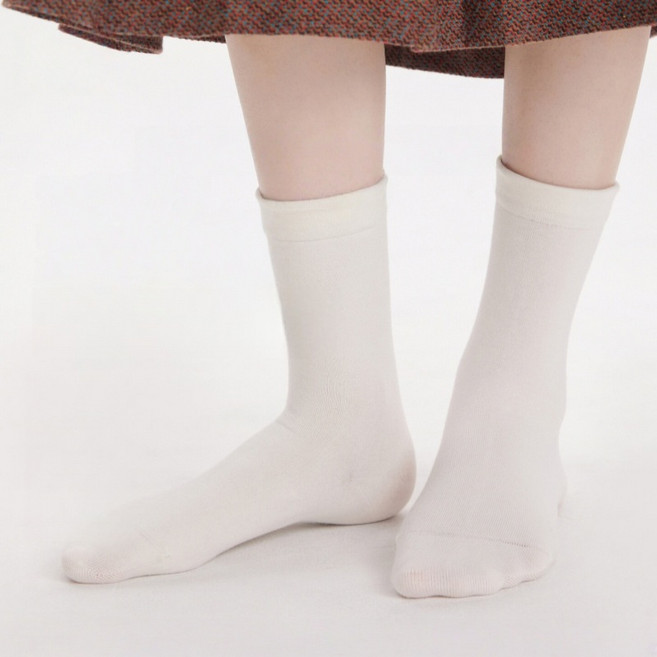 Banjiwu 여성용 95.2% 순면 중목 양말 무봉제 설계로 편안한 착용감 고탄력 부드럽고 피부에 좋은 데일리 양말 6족 세트