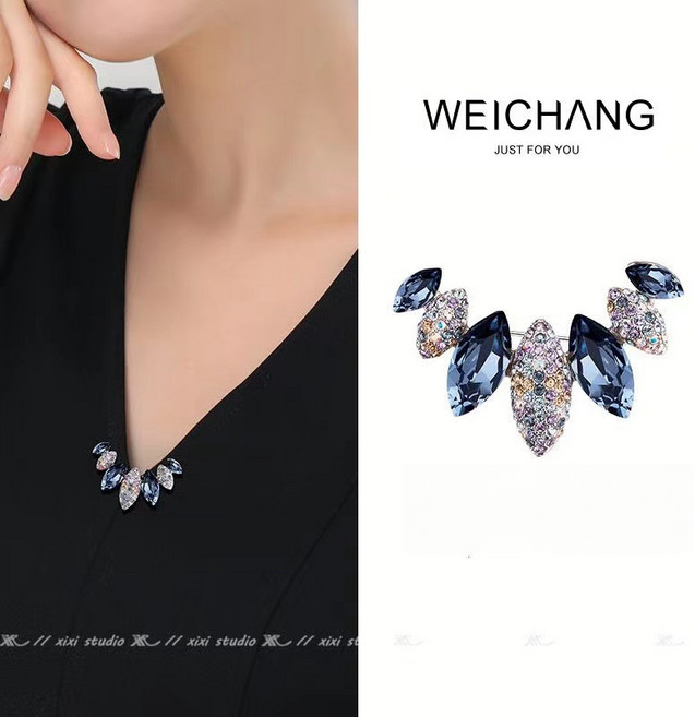 복복복 고급스러운 여성 큐빅 브로치, 1개, 블루