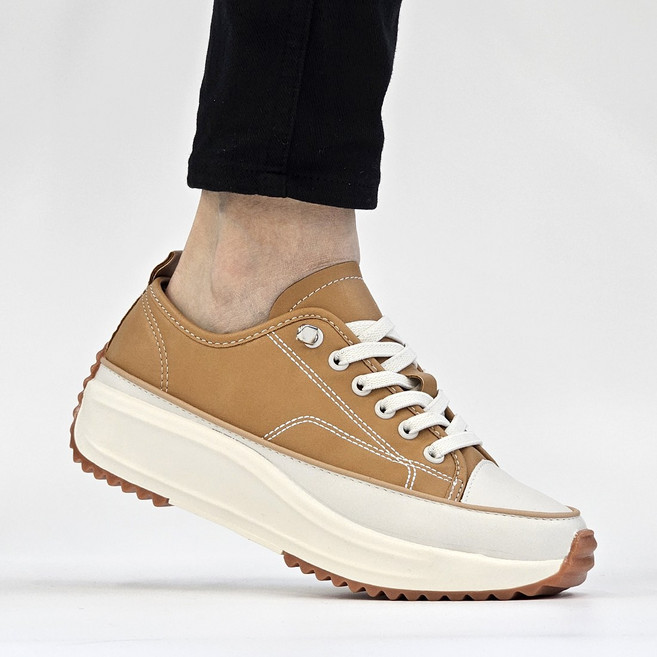 국산 캐주얼 밴딩 로우 스니커즈 여성 발편한 5cm 키높이 쿠션 데일리 운동화 사계절 패션 신발