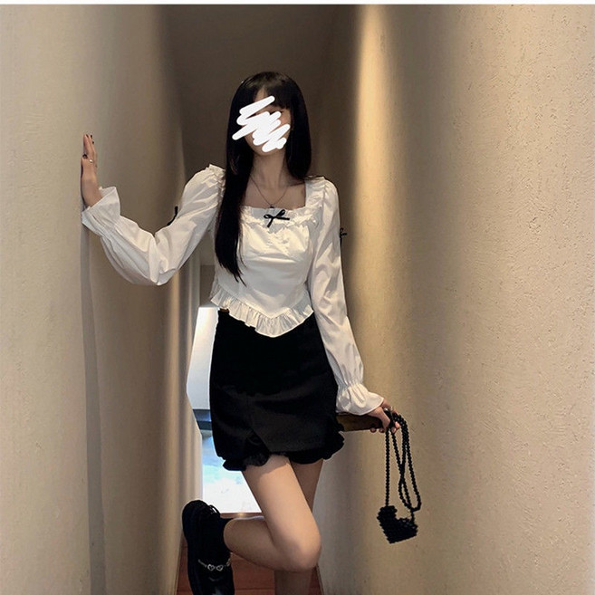 方領短款長袖襯衫 花邊荷葉邊設計