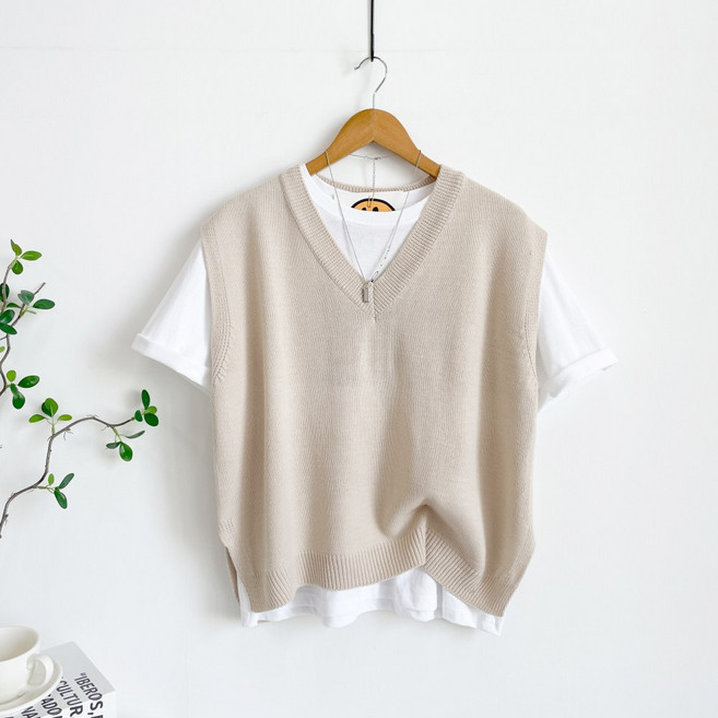 수니베 빅사이즈 여성의류 안나 v넥 니트 가을 브이넥 조끼 옆 트임 레이어드 빅사이즈 임산부 간절기 봄 가을 겨울 데일리 심플 모던 오피스룩 모임룩 하객룩