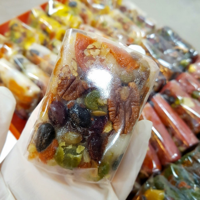 영양찰떡 개별포장 1kg 식사대용 호박 흑미 쑥, 5.홍국영찰(10개), 10개