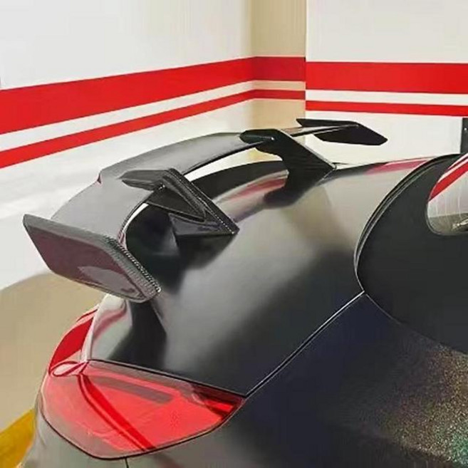 펀칭 없는 MP 대형 테일 고정 윙 탄소 그레인 GT 스포일러 범용 자동차 액세서리 개조