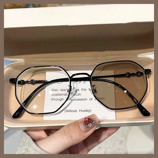 Komorebi 남녀공용 뿔테 안경 패션 자외선차단 변색 선글라스 다각형 안경테