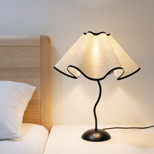 사시한사 빈티지 스탠드 조명 인테리어 단스탠드 3색조절 침실 무드등 예쁜 전등갓 집들이 선물, 화이트