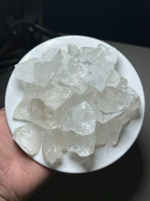 天然白水晶原石 透體碎石 2-3釐米 500克
