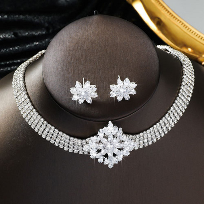 여성 웨딩 파티 행사 눈꽃 팬던트 큐빅 줄란 체인 목걸이 귀걸이 액세서리 2종 세트 A1717