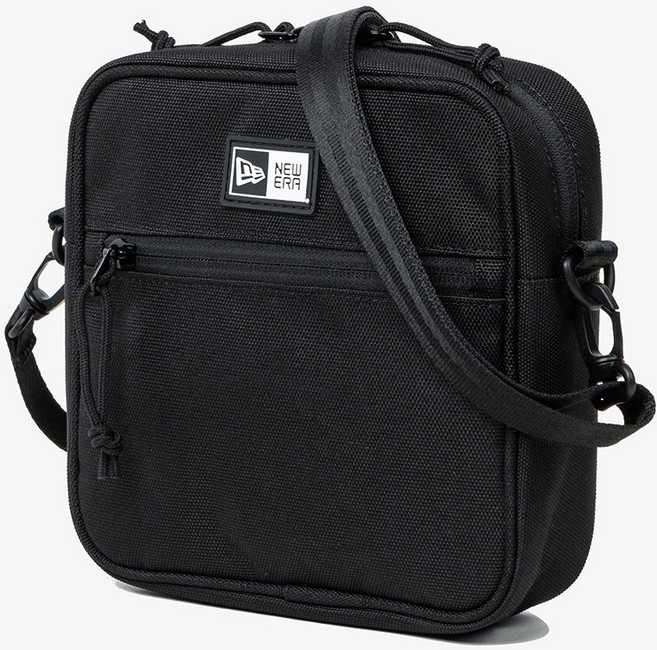 스퀘어 숄더 파우치 블랙(14214571)