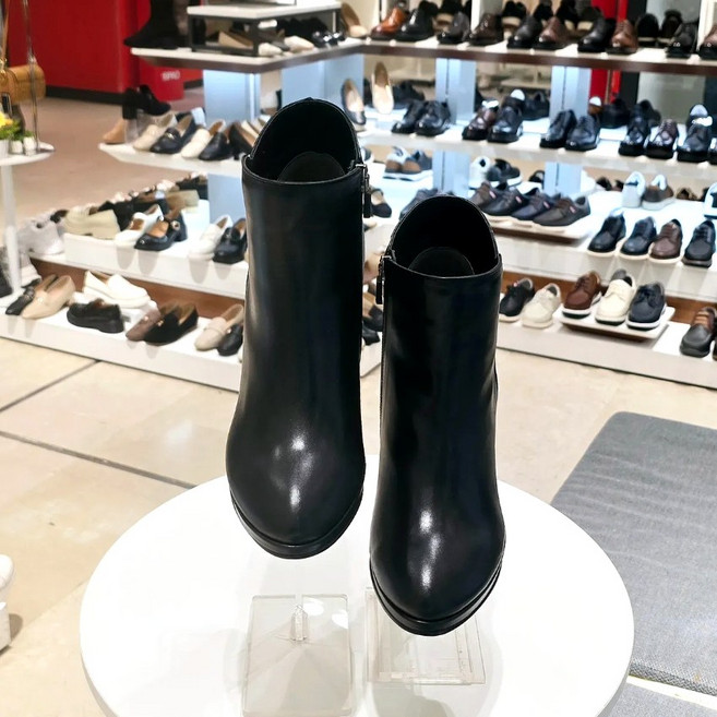 탠디by미셸 여성 가죽 골드링장식 가보시 기모 9cm 앵클부츠 (11P7512D)