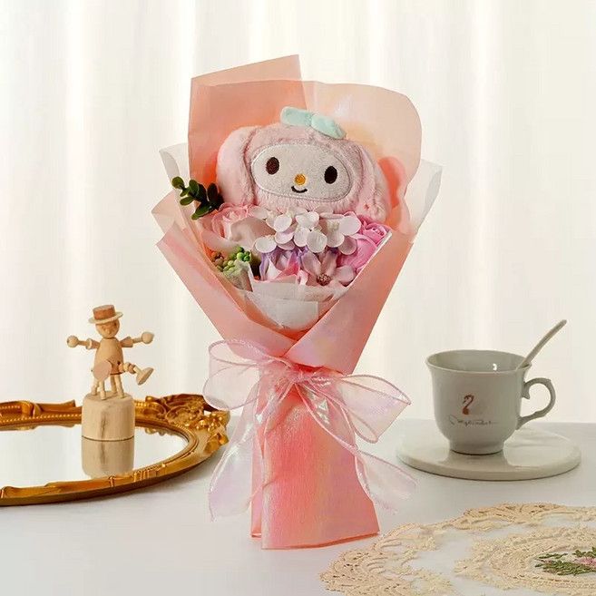 Sanrio 角色絨毛玩偶花束, 1件, 美樂蒂+禮物袋
