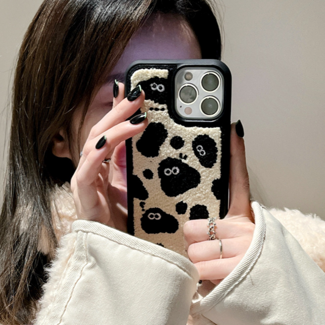 귀여운 검댕이 먼지 캐릭터 뽀글이 숯검댕이 깜댕이 아이폰 갤럭시 털 케이스 폰케이스